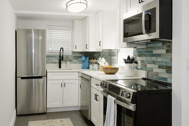Beachside Bliss - Beach House Unit 2