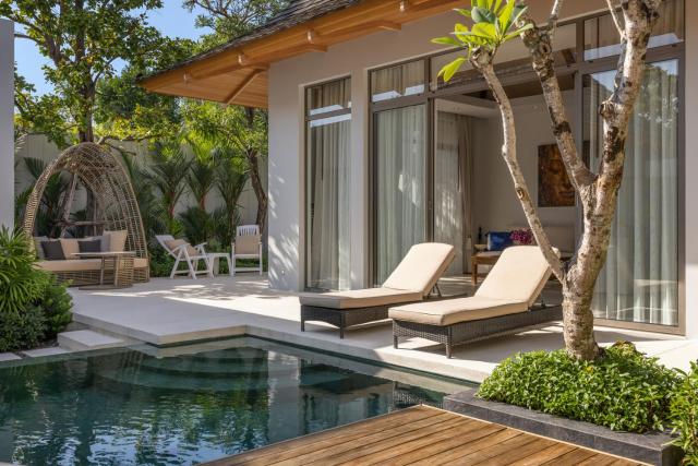 Modern 3BR Villa Kaimana with Private Pool