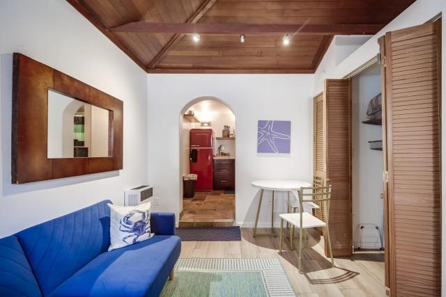 Coastal SD Retreat Studio Pets Close to Ocean