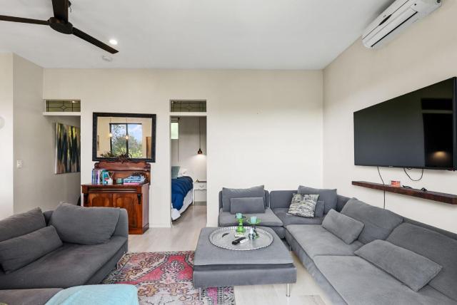 Escape to a Mountain Retreat in Beechmont, Australia