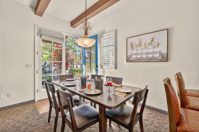 LV363 Single Story 3BD-3BA LV Steps to Main Pool