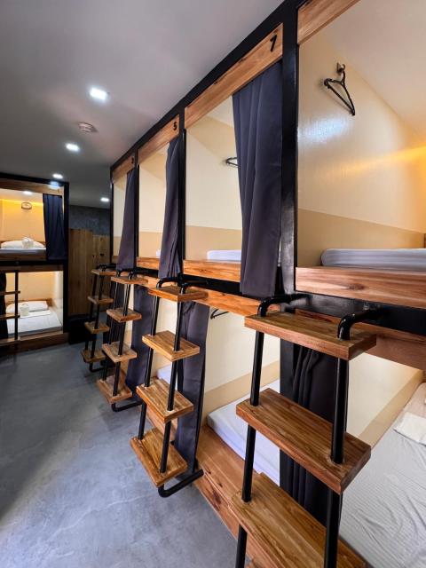 Kugii Hostel - Self Check-in Capsule Hostel near Cebu Airport