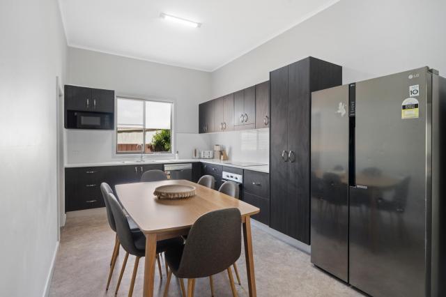 Edwin Cottage Dubbo - close to the hospital