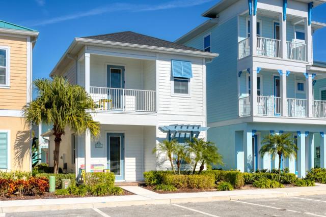 Comfy Cottage Near Disney With Margaritaville Resort & Island H2O Access - 8087Kd