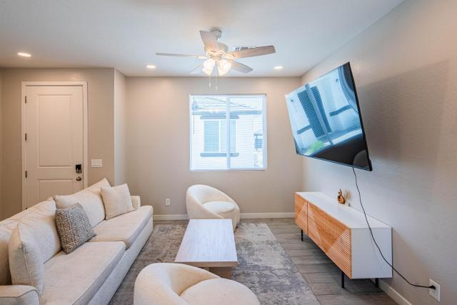 Serene 2BR Home with Premium Beds