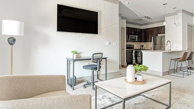 Landing Incredible 3BD Clubhouse