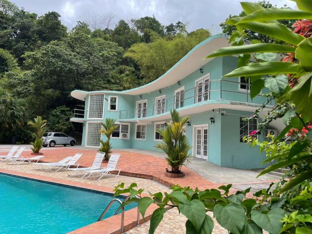 Torraille Waterfalls Villas - Unit 5
