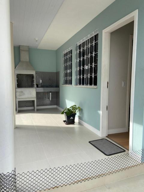 Casa à 250 metros da praia, Florianópolis, SC