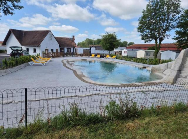Mobil-home Chez Loulou & Bibou ,camping Le Ptit Rio