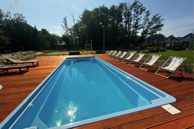 Baltic Natur Park - Resort Wypoczynkowy w harmonii z naturą - Komfortowy Domek z 2 sypialniami - GRZANY BASEN- Atrakcje dla dzieci MINI ZOO Z ALPAKAMI