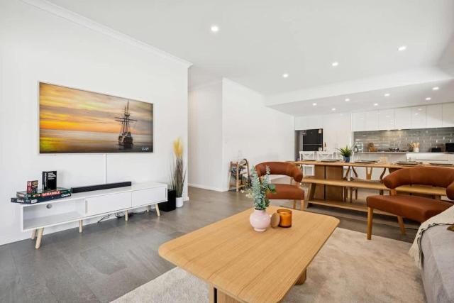 Large Family Home, Albany Hwy, Close To City