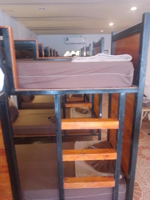 Universal Hostel