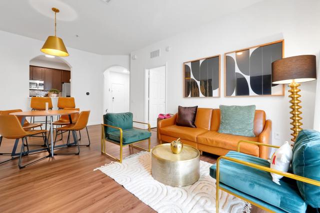 Luxury 2Br Epic Universe Condo At Vista Cay 3029