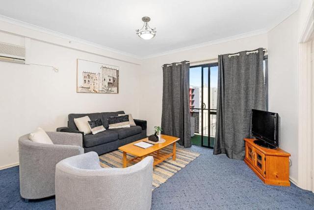 46 Hay St Hideaway Central 2BRparking