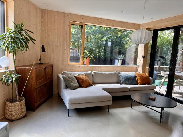 The Wooden House, Spacious, garden, new and modern
