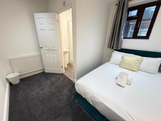 Moor Layover Heathrow - Cozy Crew Stay - 10 min to Airport
