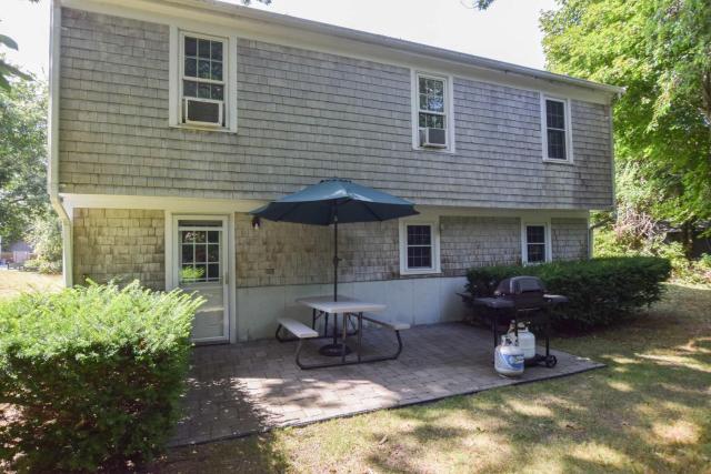 Stylish Home Dog Friendly Close to Beach