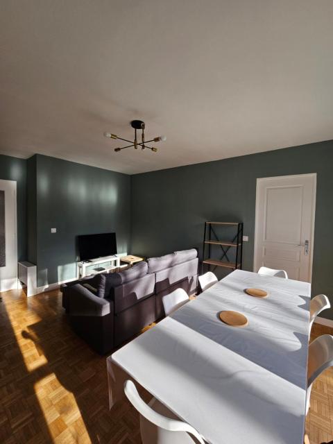 Appartement 3 chb 6 Ć 8 pers au pied des transports