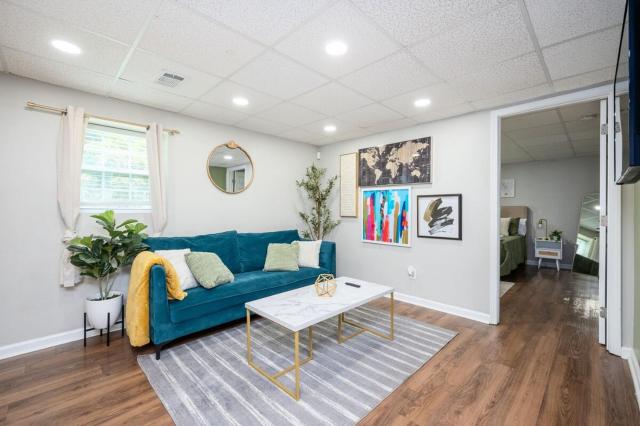 Stylish ATL Stay Near Airport & Downtown