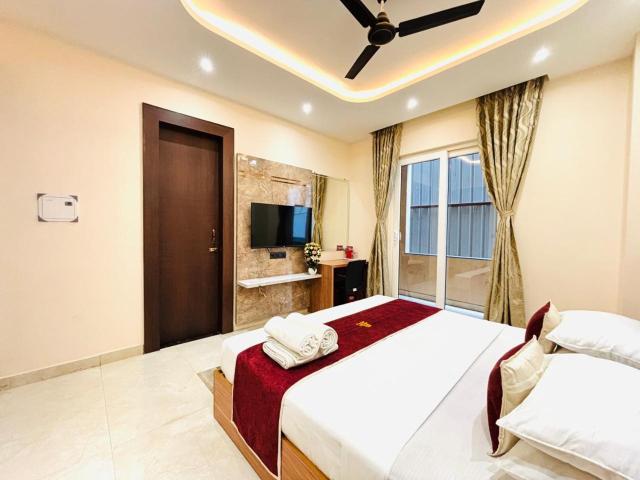 Goel Villa and Hotel