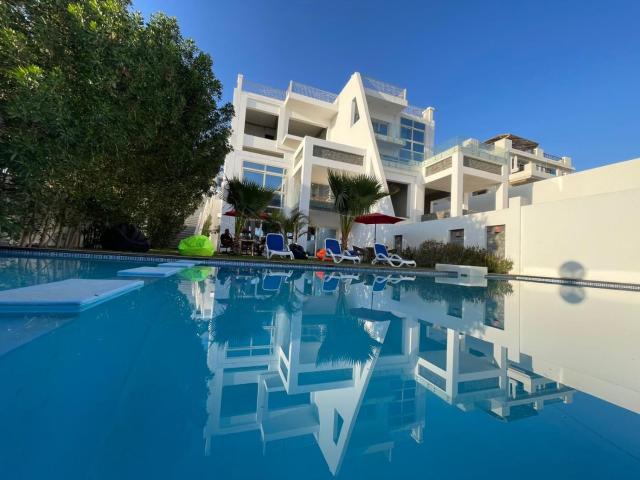 White House Boutique Sharm
