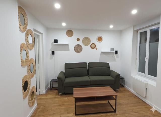 Appartement rénové à neuf Centre Gare Gisors lestroishorizons