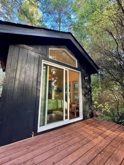 The Mossy Hideout Cabin