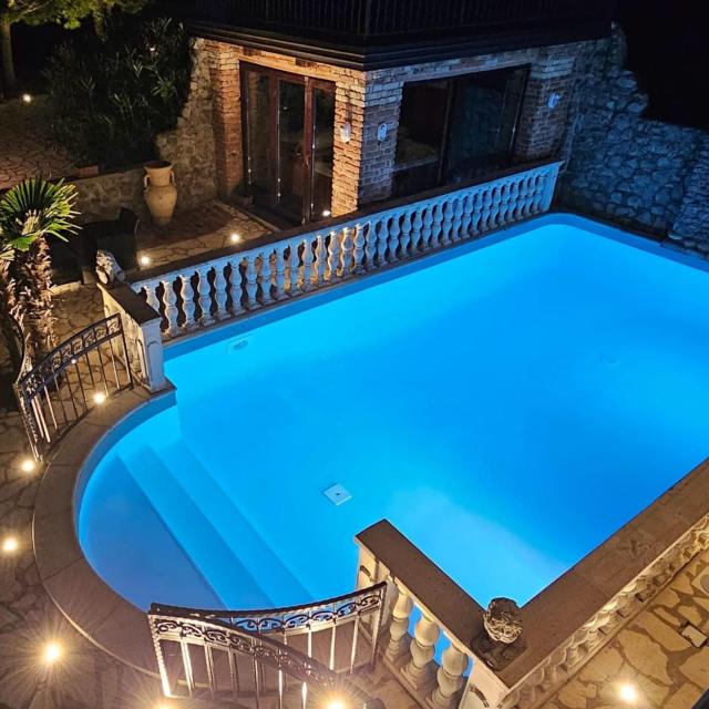 Casa Oasa Boutique rooms Pool near Koper