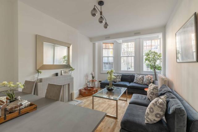 3 bedrooms flat in Cadogan Square with terrace