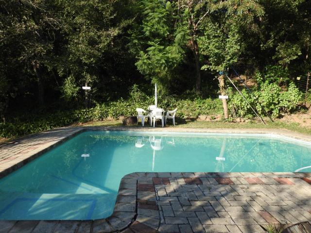 Impala Niezel Lodge & Guest House