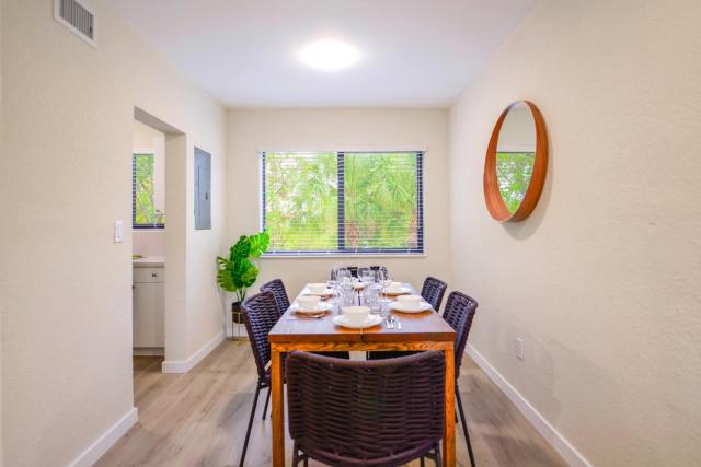 Modern Apartment in Prime Miami Location