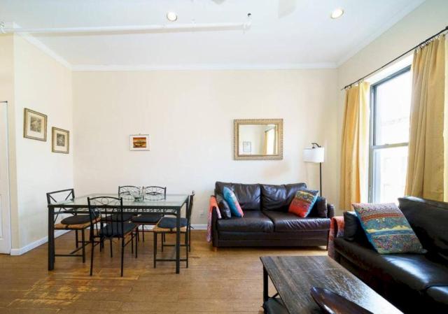 Midtown West Furnished Apartment 3BR