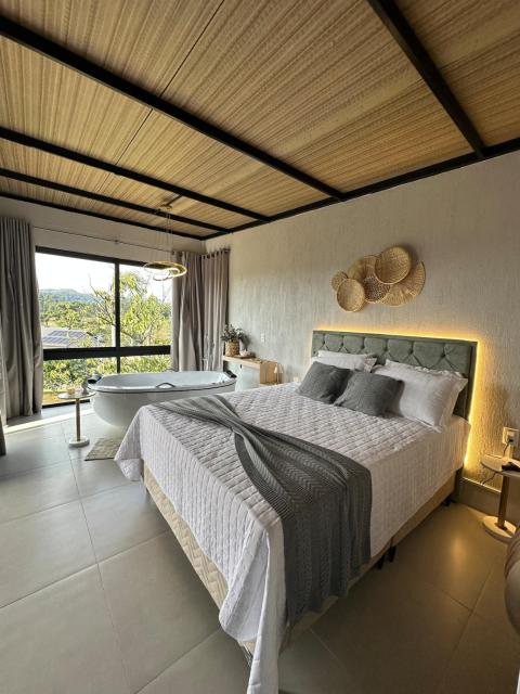 Cabin Dolomita near Gramado with hydro and fireplace