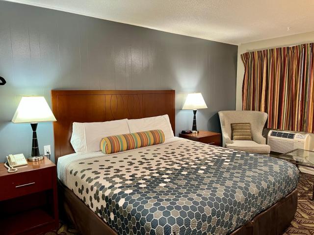 Travelers Inn Eugene University