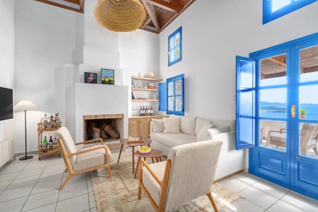 Villa Cleio where the sea meets absolute calm