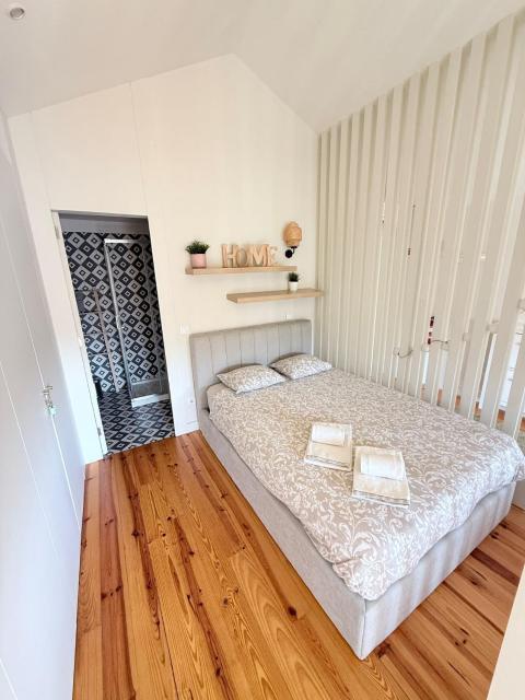 Bonjardim Bright Studio