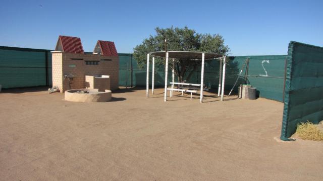Canyon Farmyard Camping