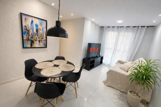 Barra da Tijuca - 2 Quartos Moderno com Piscina, Academia e Garagem