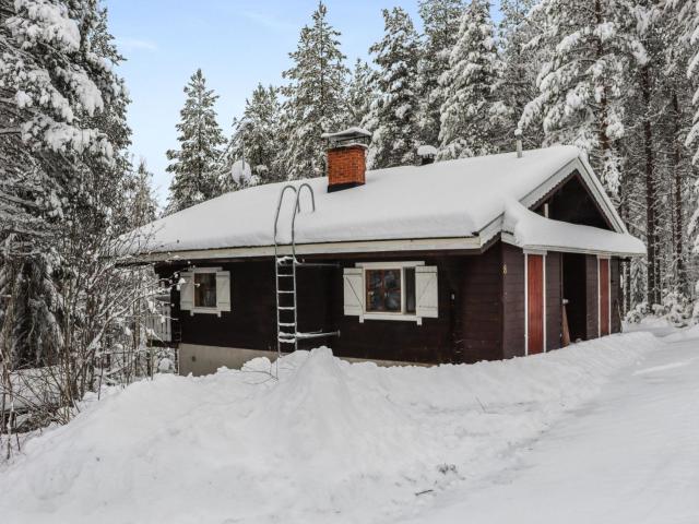 Holiday Home Hyrynpirtti mökki by Interhome
