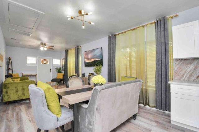 2 BR Cottage Midtown Downtown EADO