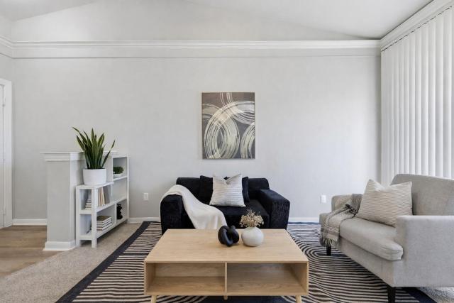 North Dallas 1BR Escape Modern Design Amenities