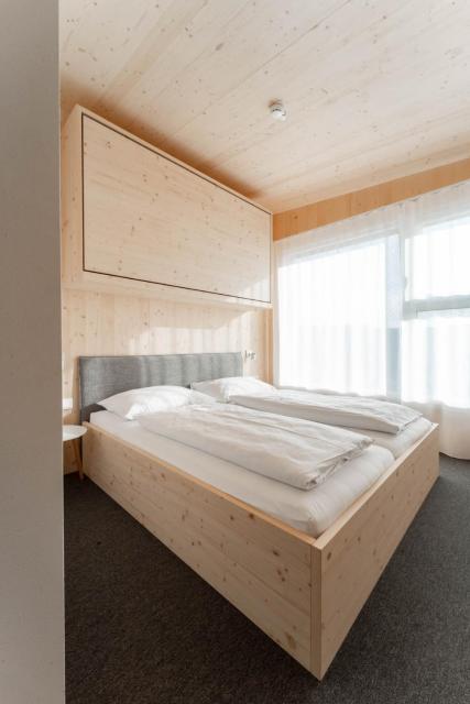 Karlingerhaus Hotel Hostel Home
