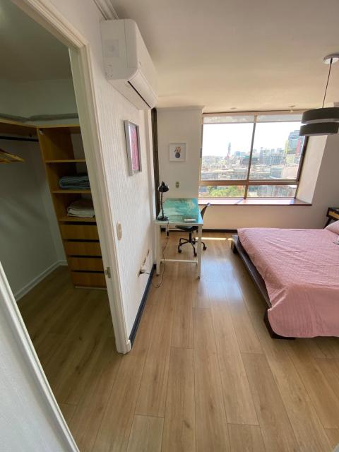 Spacious and comfortable apartment Santa Lucia Metro Station