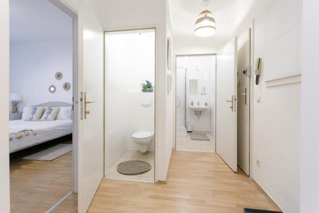 Operasteet Residences - Central Business Apartment