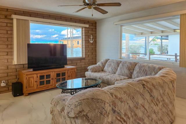 Riverfront Bullhead City Home w/ Mountain Views!