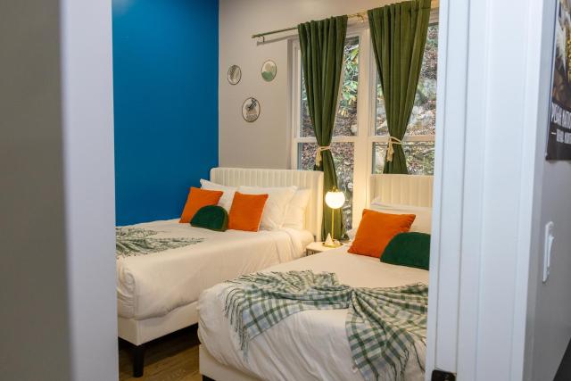 Creekside Guest House Mountains And Relax to the soothing sound of the creek