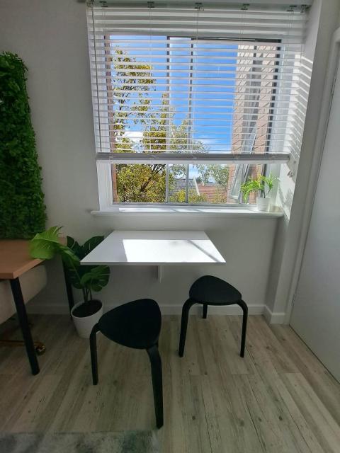 Studio Apartment in East Perth