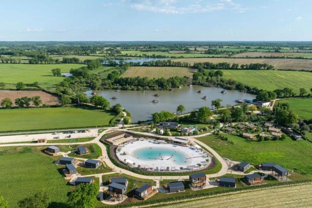 Village Flottant de Pressac