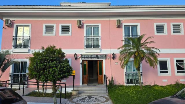 Floripa Hostel Barra da Lagoa - Hospedagem econômica na praia!!
