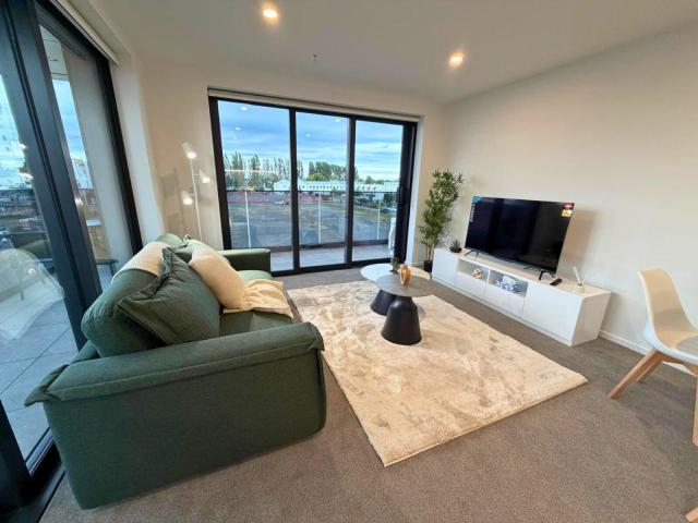 Freshly Styled 1BR Apartment near Te Kaha Stadium